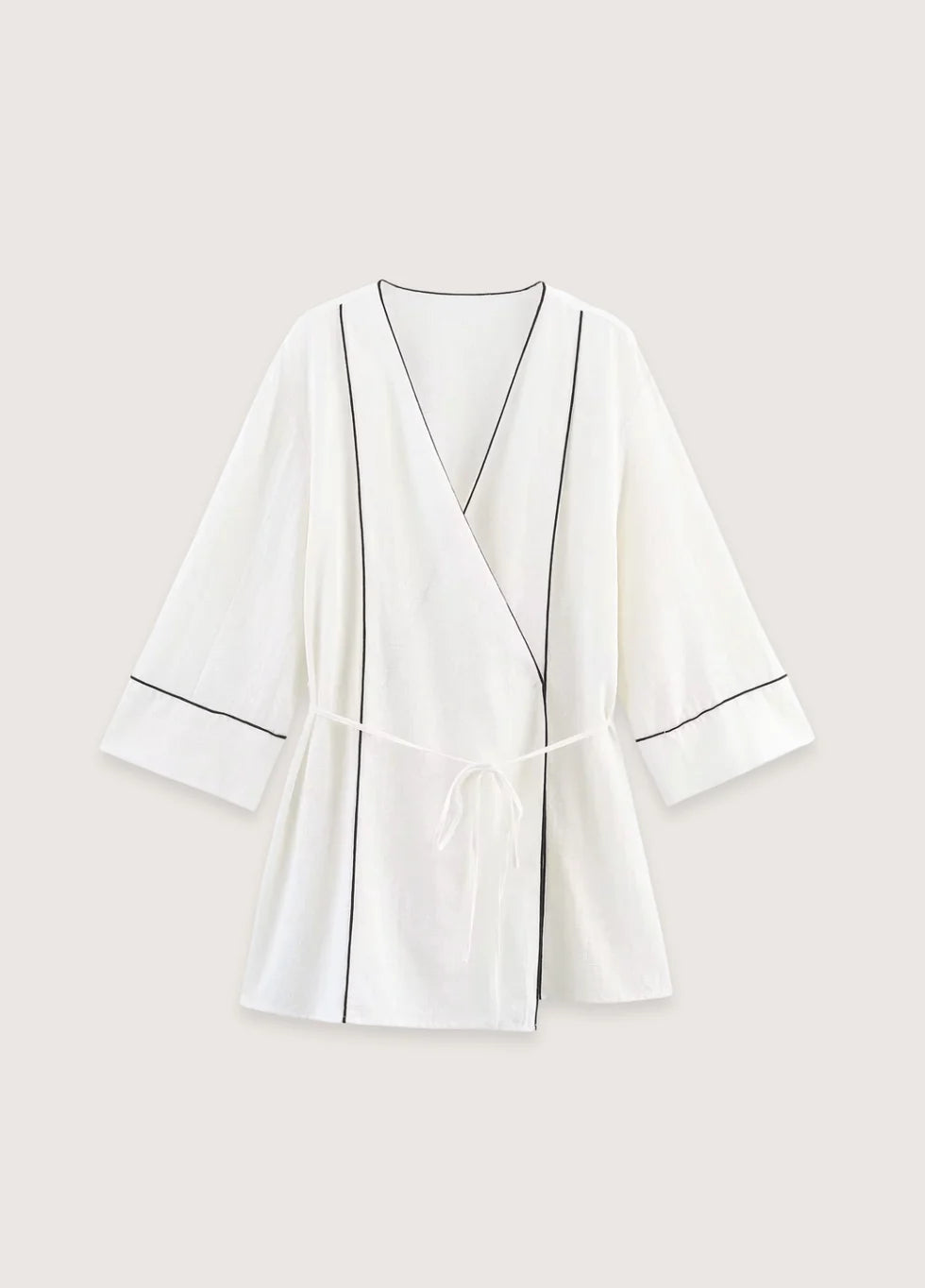 Kurzer Kimono für Damen Yoko im modernen Lifestyle Look