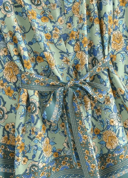 Leichter azurfarbener Strandkimono für Damen im Sommerlichen Boho-Look