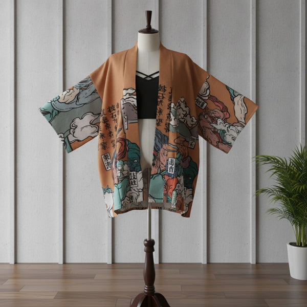 Japanischer Damen Kimono im traditionellen Cosplay Stil als elegantes Outfit für Freizeit und Events