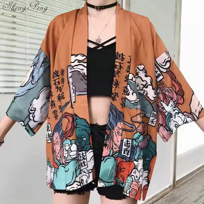 Japanischer Damen Kimono mit weitem Schnitt aus leichtem Stoff für angenehmen Tragekomfort