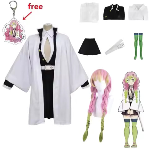 Rückansicht eines Anime inspirierten Kimono Kostüms mit elegantem und farbigem Design